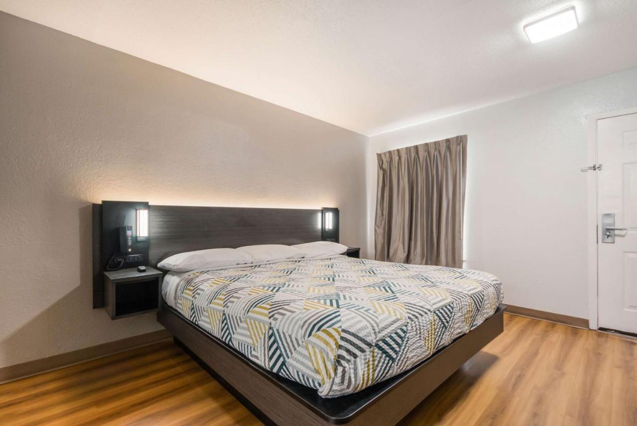 Studio 6 Laredo, Tx - North I-35 מראה חיצוני תמונה