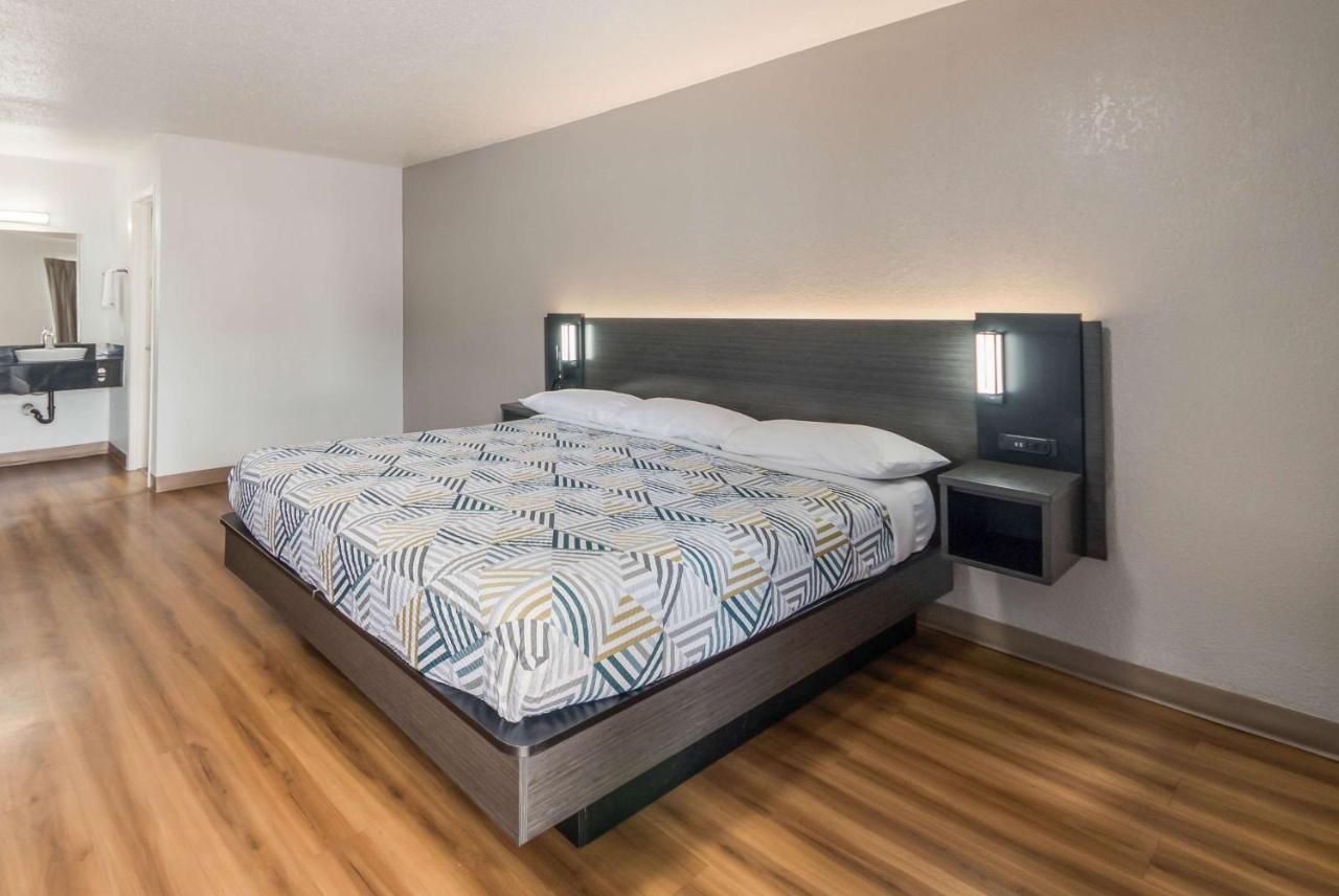 Studio 6 Laredo, Tx - North I-35 מראה חיצוני תמונה